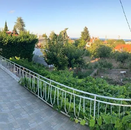 във артемида Apartment Varna