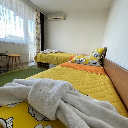във артемида Apartment